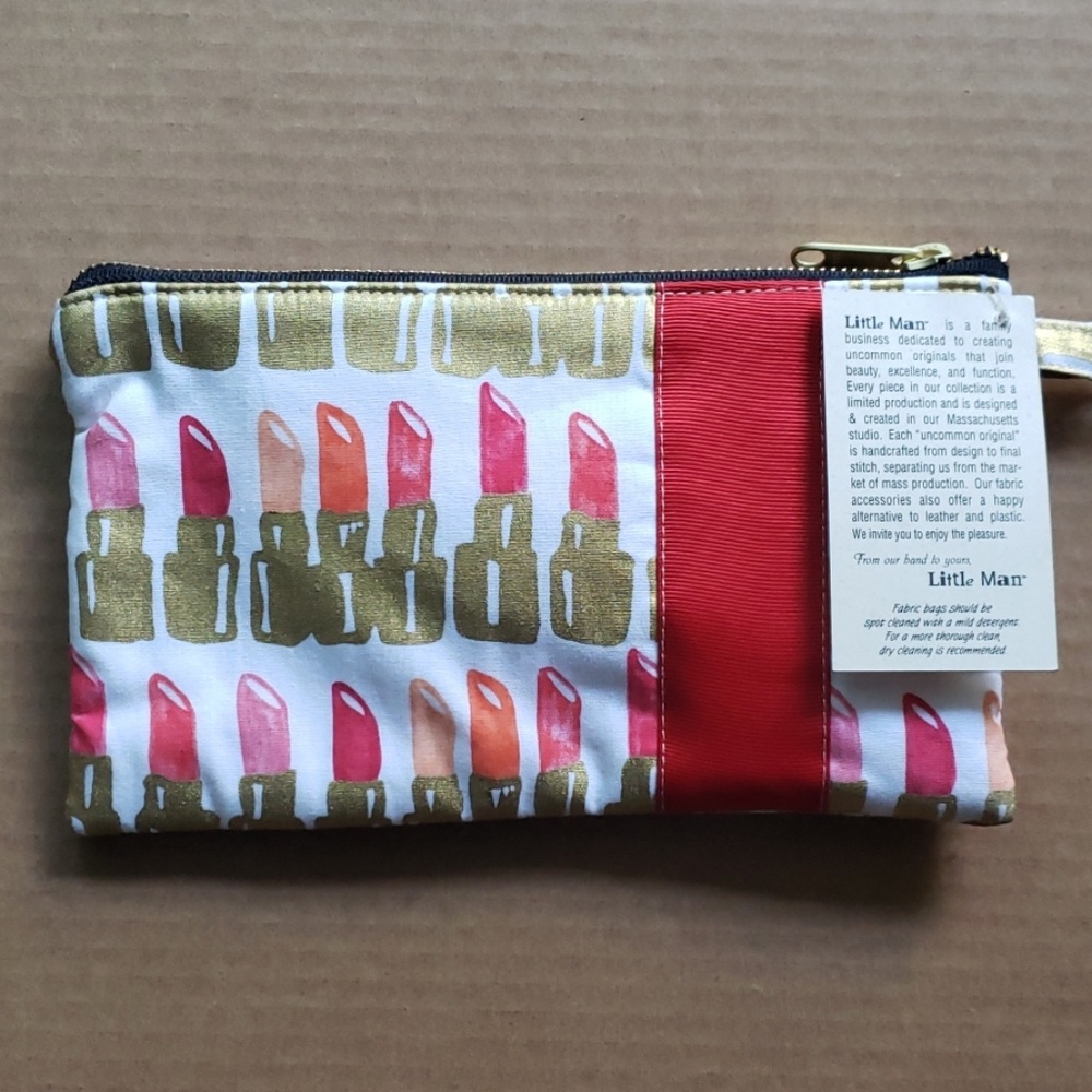 NEW Handmade wristlet Great gift for fashion lover